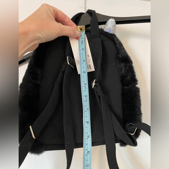 Mini cat backpack - Picture 3 of 3